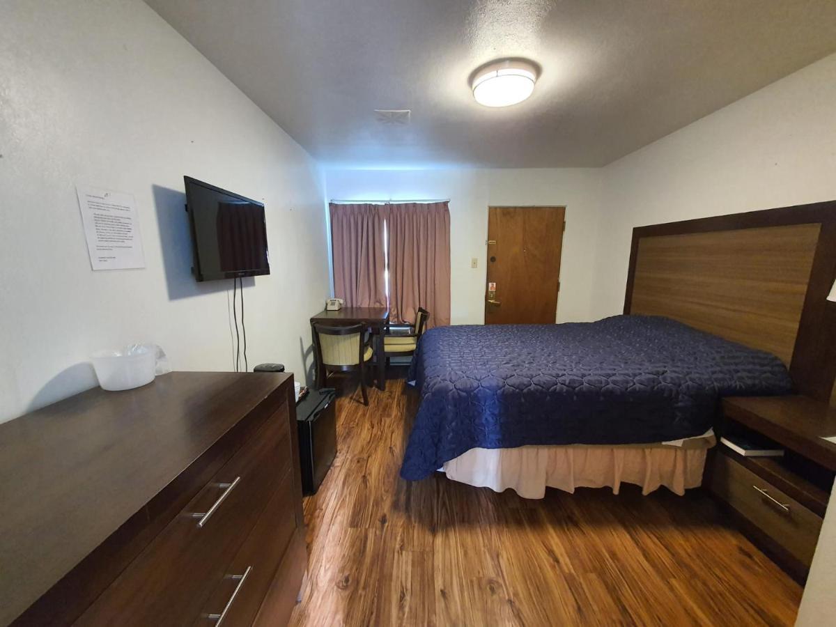 Sunrise Motor Inn Cody Kültér fotó